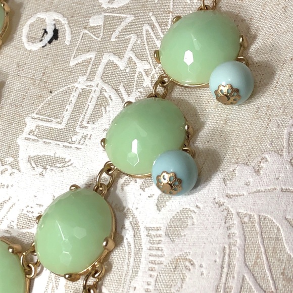 Vintage Storm Jade Green & Blue Statement Necklace Spring or Valentines Gift - Picture 3 of 4